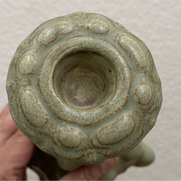 Pair Of Vintage 60’s WYLEY 67 Sage Green Muted Glazed Candle Stick Holder Set - Picture 11 of 13